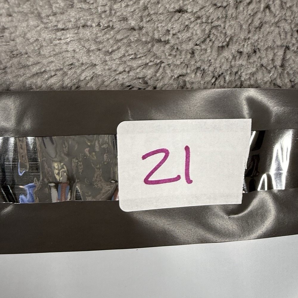Sold‎